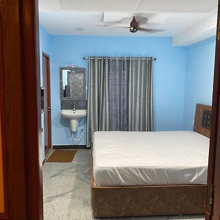 Hotel Madigai Танджавур Екстериор снимка
